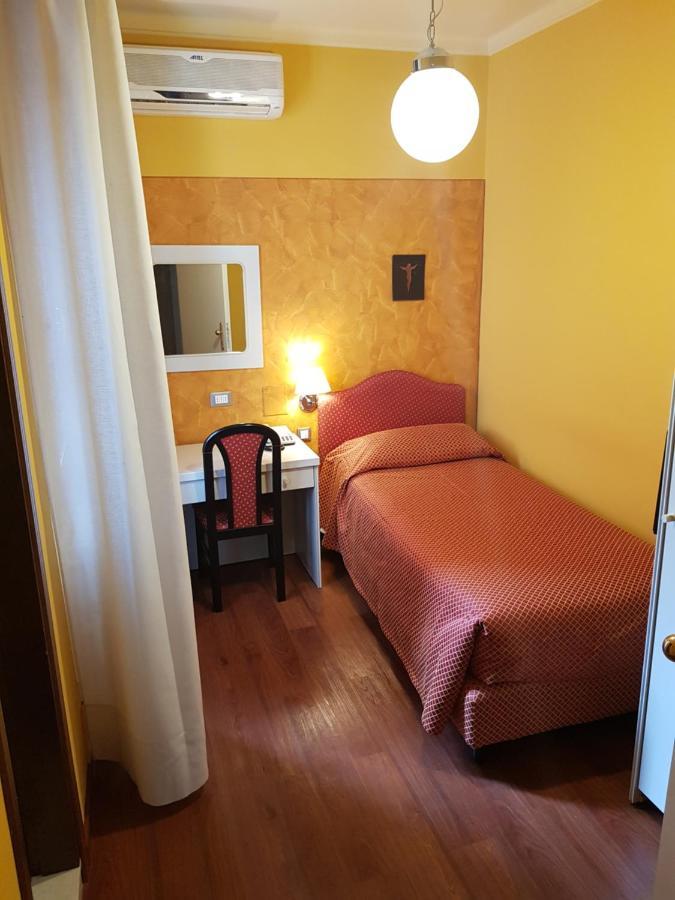 Hotel Diana Boario Terme Eksteriør billede